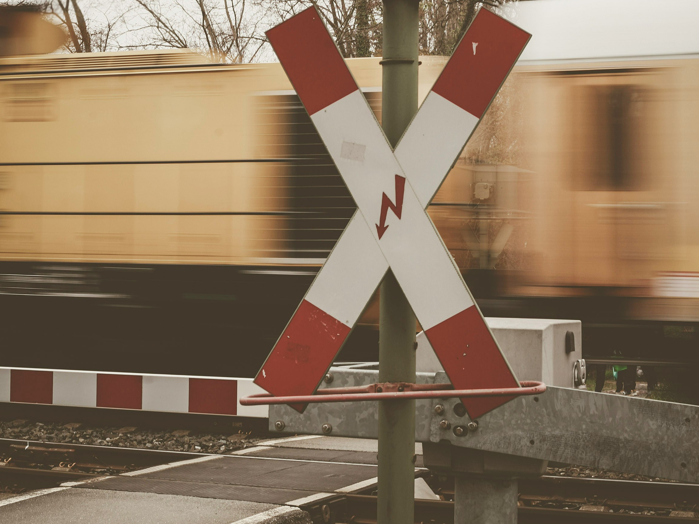 Level Crossing Solutions for Norway’s Modern Railway Infrastructure